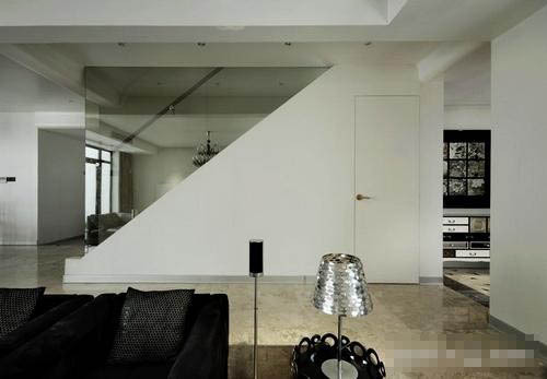 楼梯空间巧利用 室内设计无限可能(2)